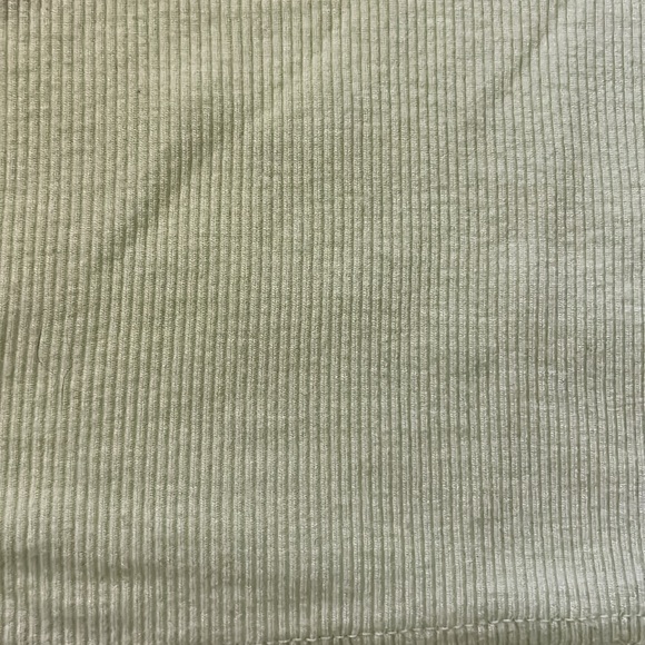 Cotton Candy LA Lime Green Top - Picture 2 of 4